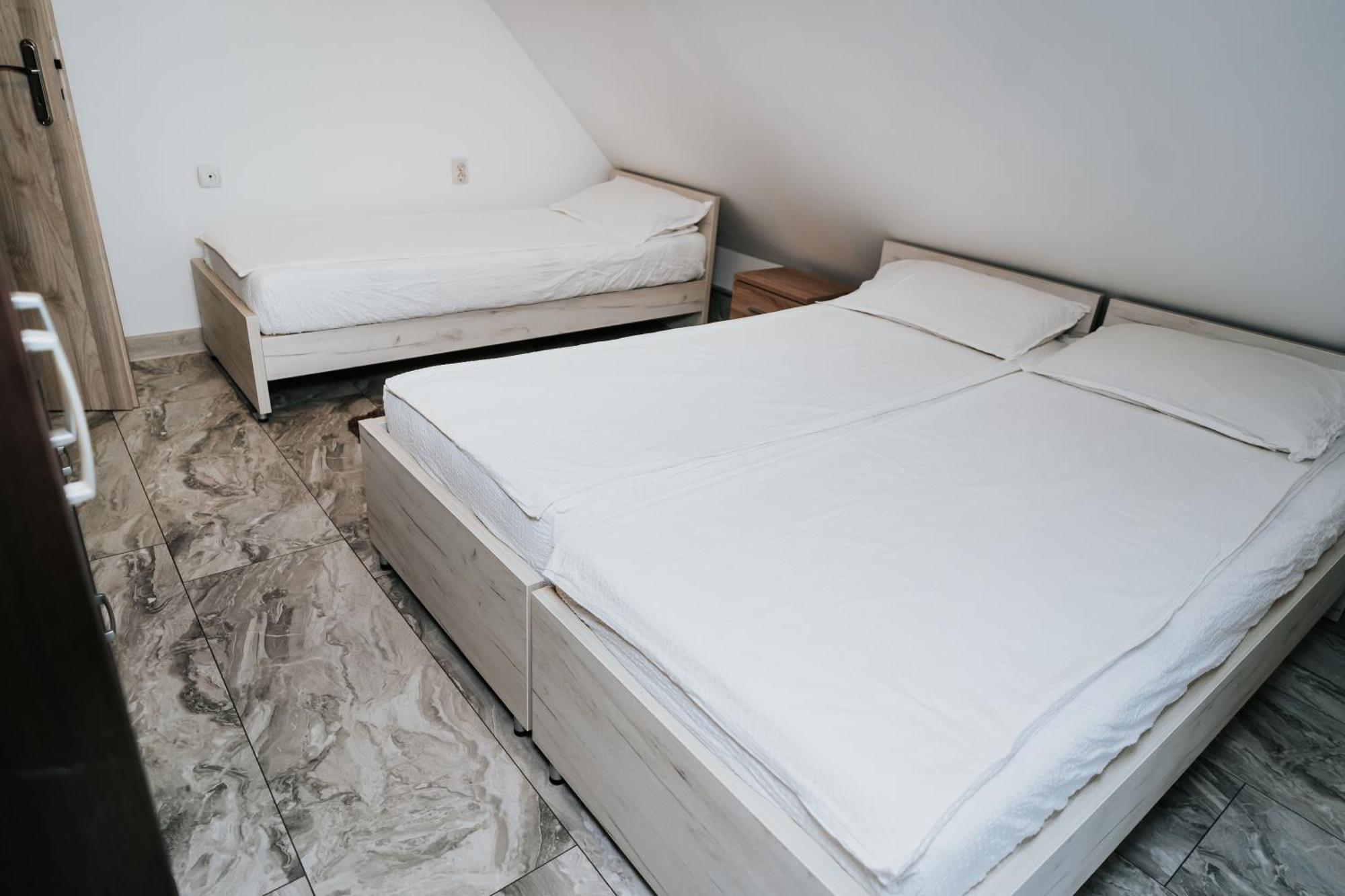 Apartment Attic Sibiu Luaran gambar