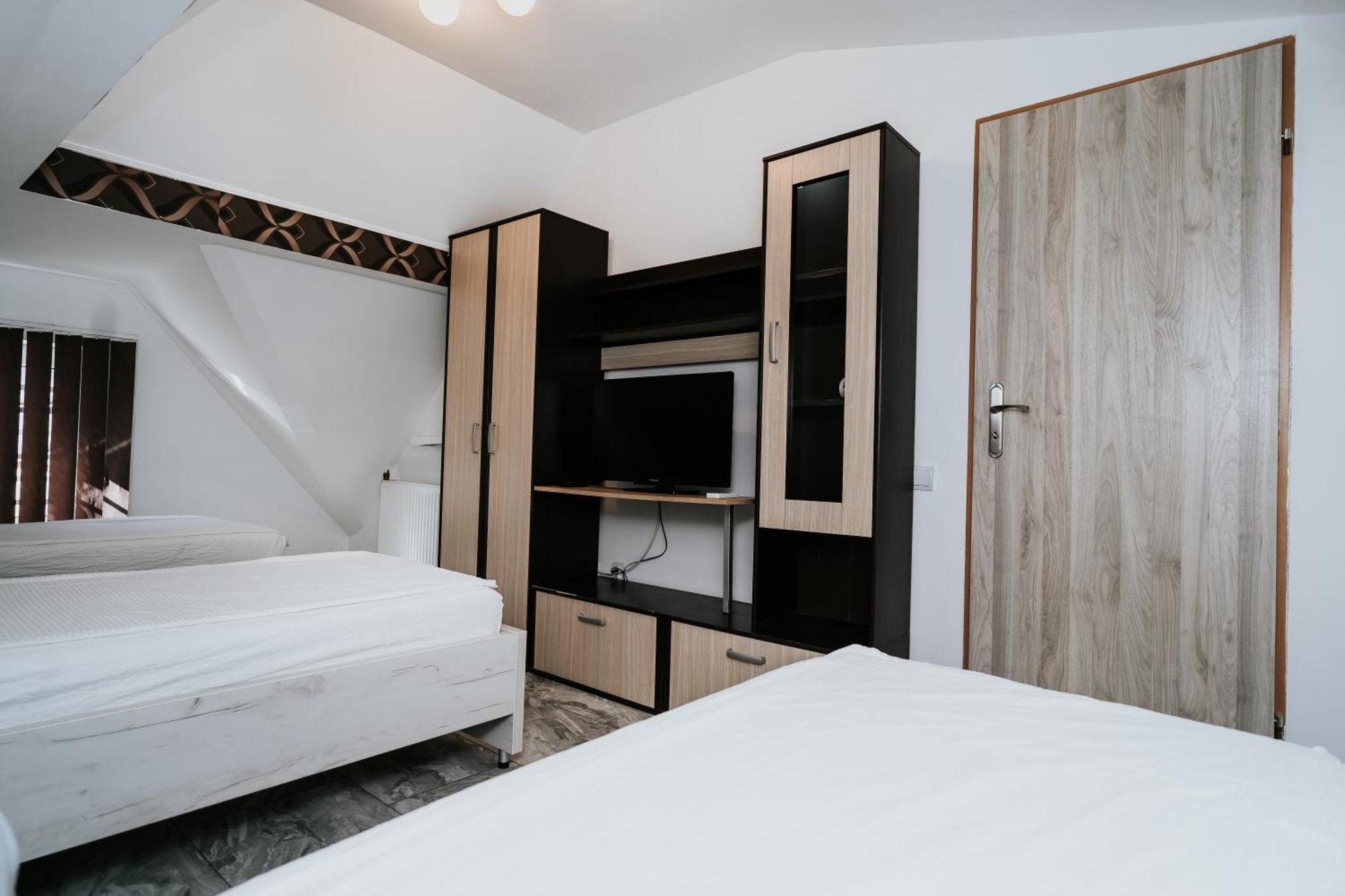 Apartment Attic Sibiu Luaran gambar