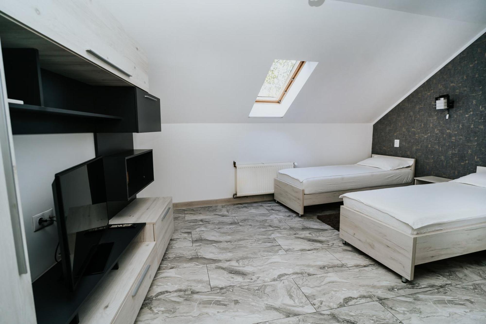 Apartment Attic Sibiu Luaran gambar